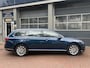 Volkswagen Passat Variant 1.4 TSI PHEV GTE | 2021 | Panoramadak | Trekhaak | Head-up Display | Dealer Onderhouden