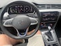 Volkswagen Passat Variant 1.4 TSI PHEV GTE | 2021 | Panoramadak | Trekhaak | Head-up Display | Dealer Onderhouden