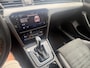 Volkswagen Passat Variant 1.4 TSI PHEV GTE | 2021 | Panoramadak | Trekhaak | Head-up Display | Dealer Onderhouden