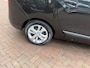 Dacia Lodgy 1.2 TCe Prestige 7p. Bj 2013 Apk 07-2027 Navi,Trekhaak,Cruise,Pdc vakantie klaar !!