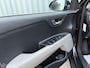 Kia Stonic 1.0 T-GDi ExecutiveLine | Open Dak | Camera|Leder
