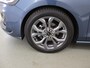 Ford Focus Wagon 1.0 EcoBoost Hybrid ST Line X | Afneembare Trekhaak | Winterpakket | Cruise Control Adaptief | Parkeercamera | HUD | Navigatie | Apple Carplay/Android Auto |