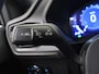 Ford Focus 1.0 EcoBoost Hybrid ST Line X | Afneembare Trekhaak | Winterpakket | Cruise Control Adaptief | Parkeercamera | HUD | Navigatie | Apple Carplay/Android Auto |