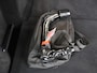 Ford Focus 1.0 EcoBoost Hybrid ST Line X | Afneembare Trekhaak | Winterpakket | Cruise Control Adaptief | Parkeercamera | HUD | Navigatie | Apple Carplay/Android Auto |
