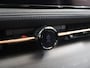 Nissan Ariya Advance 91 kWh | SOH 99% | Ele.verstelbare stoelen | 360 Camera | Navigatie | DAB | Applee CarPlay/Android Auto | Stoel/Stuur verwarming | Adaptieve Cruise Control | Ele. kofferdeksel |