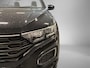 Volkswagen T-Roc 1.5 TSI 150pk DSG R-Line · Camera · Dodehoeksensor · Stoelverwarming · Apple/Android Car Play · ACC · 18"Velgen ·