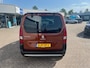 Peugeot Rifter 1.2 130PK Allure | Automaat | Navigatie | Camera achter | Sensoren voor en achter | DAB | Eerste eigenaar |
