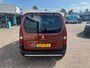 Peugeot Rifter 1.2 130PK Allure | Automaat | Navigatie | Camera achter | Sensoren voor en achter | DAB | Eerste eigenaar |