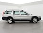 Volvo V70 Cross Country 2.4T 200 PK HANDGESCHAKELD AWD + TREKHAAK + LEDER | STOELVERWARMING