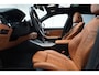 BMW 3-Serie Touring 318i High Executive / Trekhaak / Pano / M-pakket
