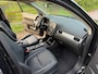 Mitsubishi Outlander 2.0 PHEV instyle +, LEER, SCHUIFDAK, CAMERA, STOELVERWARMING, APK