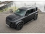 Land Rover Defender 110 P300e X-Dynamic HSE | Satin PPF Stealth | Alle Opties | 24" Vossen | Meridian Surround | Head-Up | Standkachel | 3-Zone Airco |