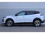 Peugeot 2008 1.2 HYBRID 136PK GT PACK AUTOMAAT / NAVI / LEDER / CLIMA / LED / PDC / 17" LMV / KEYLESS / 360° CAMERA / ADAPT. CRUISECONTROL / 1E EIGENAAR / NIEUWSTAAT !!