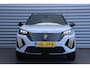 Peugeot 2008 1.2 HYBRID 136PK GT PACK AUTOMAAT / NAVI / LEDER / CLIMA / LED / PDC / 17" LMV / KEYLESS / 360° CAMERA / ADAPT. CRUISECONTROL / 1E EIGENAAR / NIEUWSTAAT !!