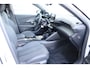 Peugeot 2008 1.2 HYBRID 136PK GT PACK AUTOMAAT / NAVI / LEDER / CLIMA / LED / PDC / 17" LMV / KEYLESS / 360° CAMERA / ADAPT. CRUISECONTROL / 1E EIGENAAR / NIEUWSTAAT !!