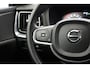 Volvo V60 2.0 B3 Momentum Business Automaat - Carplay, Camera, Digital Cockpit