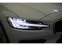 Volvo V60 2.0 B3 Momentum Business Automaat - Carplay, Camera, Digital Cockpit