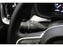 Volvo V60 2.0 B3 Momentum Business Automaat - Carplay, Camera, Digital Cockpit