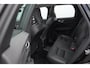 Volvo XC60 T6 350PK Automaat Plug-in hybrid AWD Plus Bright Panoramisch schuif-kanteldak / Google infotainment / Lederen bekleding / Parkeersensoren voor en achter met parkeercamera / Road Sign information / Cruise Control