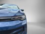 Volkswagen Golf 1.5 eHybrid Life Edition Panoramadak · Achteruitrijcamera · Draadloze telefoonlader · Stuur- & Stoelverwarming