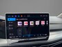 Volkswagen Golf 1.5 eHybrid Life Edition Panoramadak · Achteruitrijcamera · Draadloze telefoonlader · Stuur- & Stoelverwarming