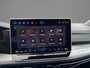 Volkswagen Golf 1.5 eHybrid Life Edition Panoramadak · Achteruitrijcamera · Draadloze telefoonlader · Stuur- & Stoelverwarming