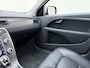 Volvo XC70 2.0 FWD Polar+ | Trekhaak | Schuif kantel dak | Elektrische stoelen + memory | Stoelverwarming |