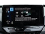 Volkswagen ID.3 Life 58 kWh | Stoel & stuurverwarming | Warmtepomp | Parkeersensoren voor & achter | Apple carplay / Android auto | DAB ontvanger |