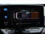Volkswagen ID.3 Life 58 kWh | Stoel & stuurverwarming | Warmtepomp | Parkeersensoren voor & achter | Apple carplay / Android auto | DAB ontvanger |