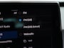 Volkswagen ID.3 Life 58 kWh | Stoel & stuurverwarming | Warmtepomp | Parkeersensoren voor & achter | Apple carplay / Android auto | DAB ontvanger |
