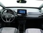 Volkswagen ID.3 Life 58 kWh | Stoel & stuurverwarming | Warmtepomp | Parkeersensoren voor & achter | Apple carplay / Android auto | DAB ontvanger |