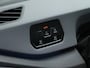 Volkswagen ID.3 Life 58 kWh | Stoel & stuurverwarming | Warmtepomp | Parkeersensoren voor & achter | Apple carplay / Android auto | DAB ontvanger |