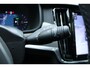 Volvo V90 T8 Automaat Plug-in hybrid AWD Ultra Dark | Premium Audio by Bowers en Wilkins| Luchtvering | Voorstoelen met massage functie| Interieur Voorverwarming| Gelaagde Zijruiten| Semi electrische Trekhaak| 20 Inch Lichtmetalen velgen.