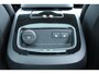 Volvo V90 T8 Automaat Plug-in hybrid AWD Ultra Dark | Premium Audio by Bowers en Wilkins| Luchtvering | Voorstoelen met massage functie| Interieur Voorverwarming| Gelaagde Zijruiten| Semi electrische Trekhaak| 20 Inch Lichtmetalen velgen.