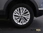 Volkswagen T-Roc 1.0 TSI Style Business|PANO|NL AUTO|TREKHAAK|DIGIDASH|LM-VELG