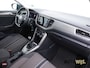 Volkswagen T-Roc 1.0 TSI Style Business|PANO|NL AUTO|TREKHAAK|DIGIDASH|LM-VELG