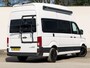 Volkswagen Crafter Grand California XXL 177Pk Automaat (LED KOPLAMPEN, STOELVERWARMING, KEUKEN, CENTRALE VERWARMING, KOELKAST, TOILET, DOUCHE, THULE ZONNESCHERM, FIETSENDRAGER, ZOET WATER)