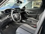 Peugeot e-2008 EV Allure Pack 50 kWh | 93,9% SOH | Navi | Achteruitrijcamera | Cruise Control | Climate Control |