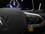 Volkswagen T-Roc 1.5 TSI 150pk R-Line | Ergo-stoelen | Adaptieve Cruise Control | Stoelverwarming/Stoelmassage | Afneembare Trekhaak |
