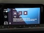 Volkswagen Golf 1.0 eTSI Life Active 110PK DSG | Navigatie | achteruitrijcamera | LED plus | 17" LM velgen |