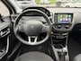 Peugeot 208 1.2 PureTech Signature SKY GLASDAK