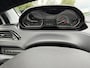 Peugeot 208 1.2 PureTech Signature SKY GLASDAK