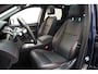 Land Rover Discovery Sport P300e R-Dynamic SE AWD [ Panorama Leder Stoelverwarming Navi ]
