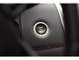 Land Rover Discovery Sport P300e R-Dynamic SE AWD [ Panorama Leder Stoelverwarming Navi ]