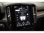 Volvo XC40 70 kWh Recharge Core 3-Fase [ Stuur-&Stoelverwarming Comfortstoelen Apple/Android Camera ]