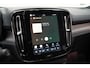Volvo XC40 70 kWh Recharge Core 3-Fase [ Stuur-&Stoelverwarming Comfortstoelen Apple/Android Camera ]