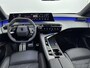 Peugeot e-5008 GT Exclusive 73 kWh | DEMO | Lederen bekleding | Panoramisch schuifkanteldak | Elektrische achterklep |