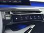 Peugeot e-5008 GT Exclusive 73 kWh | DEMO | Lederen bekleding | Panoramisch schuifkanteldak | Elektrische achterklep |