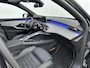 Peugeot e-5008 GT Exclusive 73 kWh | DEMO | Lederen bekleding | Panoramisch schuifkanteldak | Elektrische achterklep |
