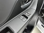 Toyota Yaris 1.5 Hybrid Y20 Limited | Achteruitrijcamera | Metaallak | Lichtmetalen Velgen | Automatisch Dimmende Binnenspiegel |